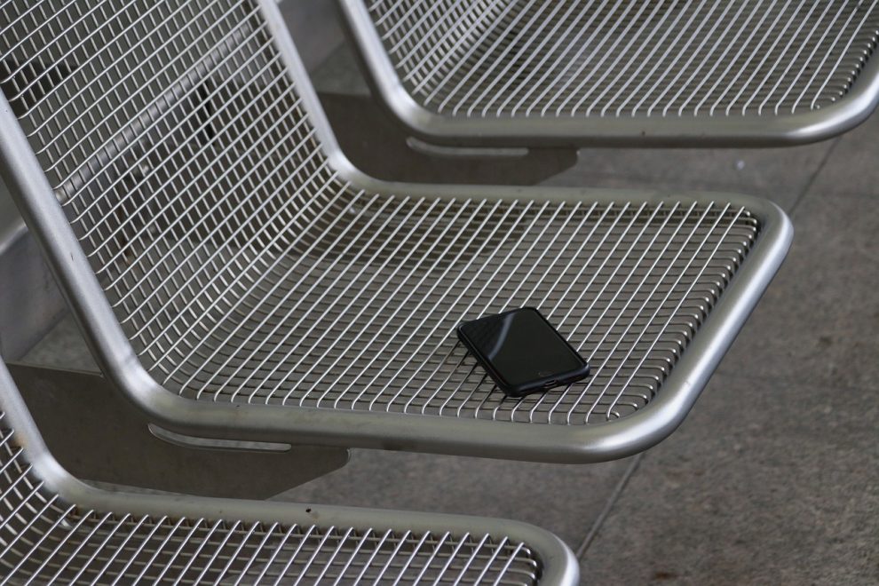 Locate a lost or stolen Android phone or iPhone